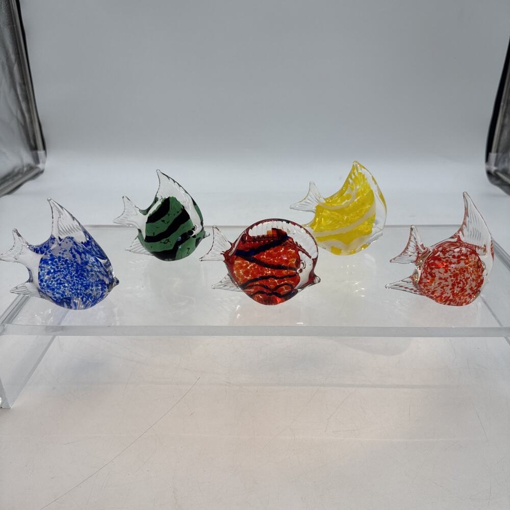 Lot of 5 Toyo Art Glass Angel Fish Hand Made Paperweights Taiwan